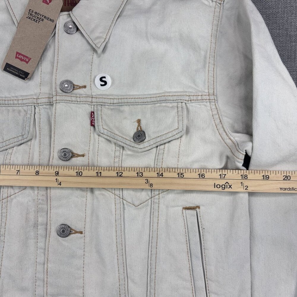Levis Womens Ex-Boyfriend Trucker Jacket With Floral Back Embroidery Small, Whit - Picture 7 of 15